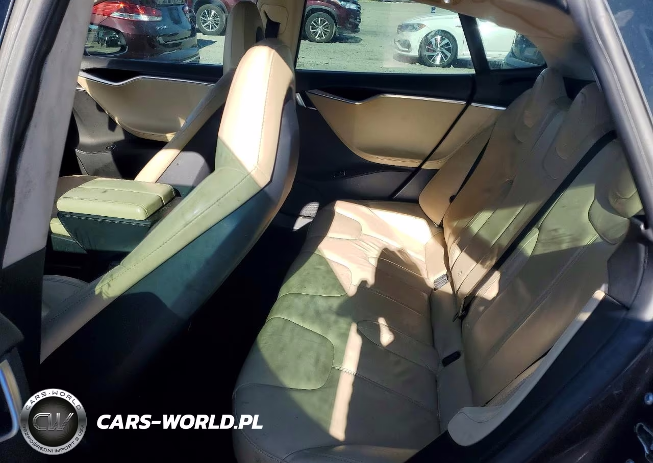 2013 Tesla Model S VIN:5YJSA1CN1DFP27464 - 10