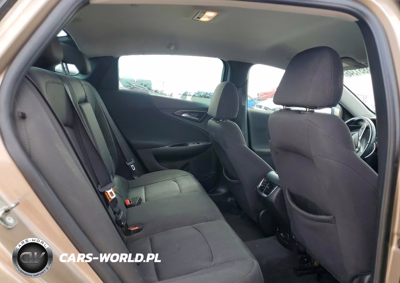 2018 Chevrolet Malibu Lt VIN:1G1ZD5ST3JF165533 - 10