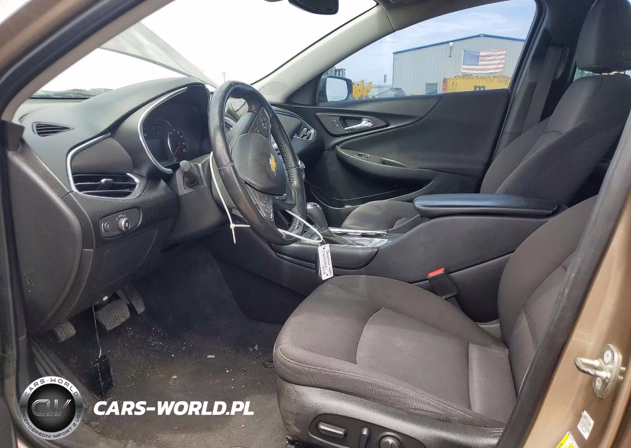 2018 Chevrolet Malibu Lt VIN:1G1ZD5ST3JF165533 - 7