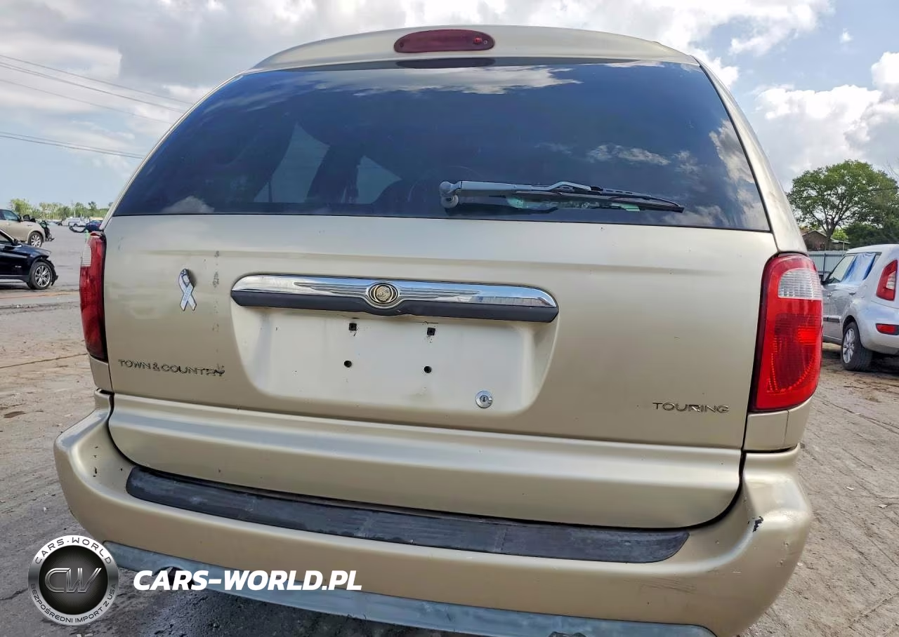 2005 Chrysler Town & Country Touring VIN:2C4GP54L85R499669 - 6