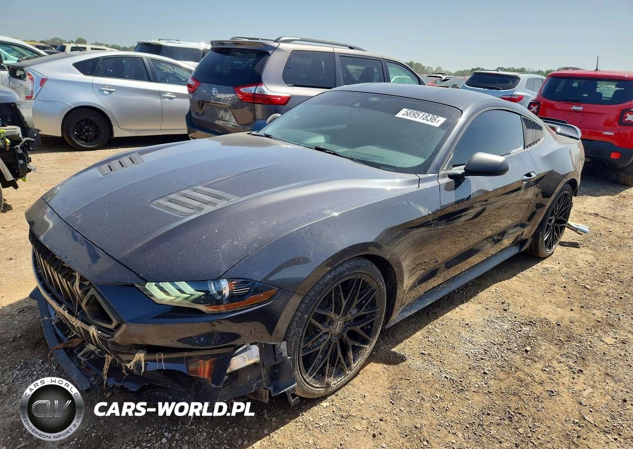 2022 Ford Mustang – zdjęcie 1 z 12