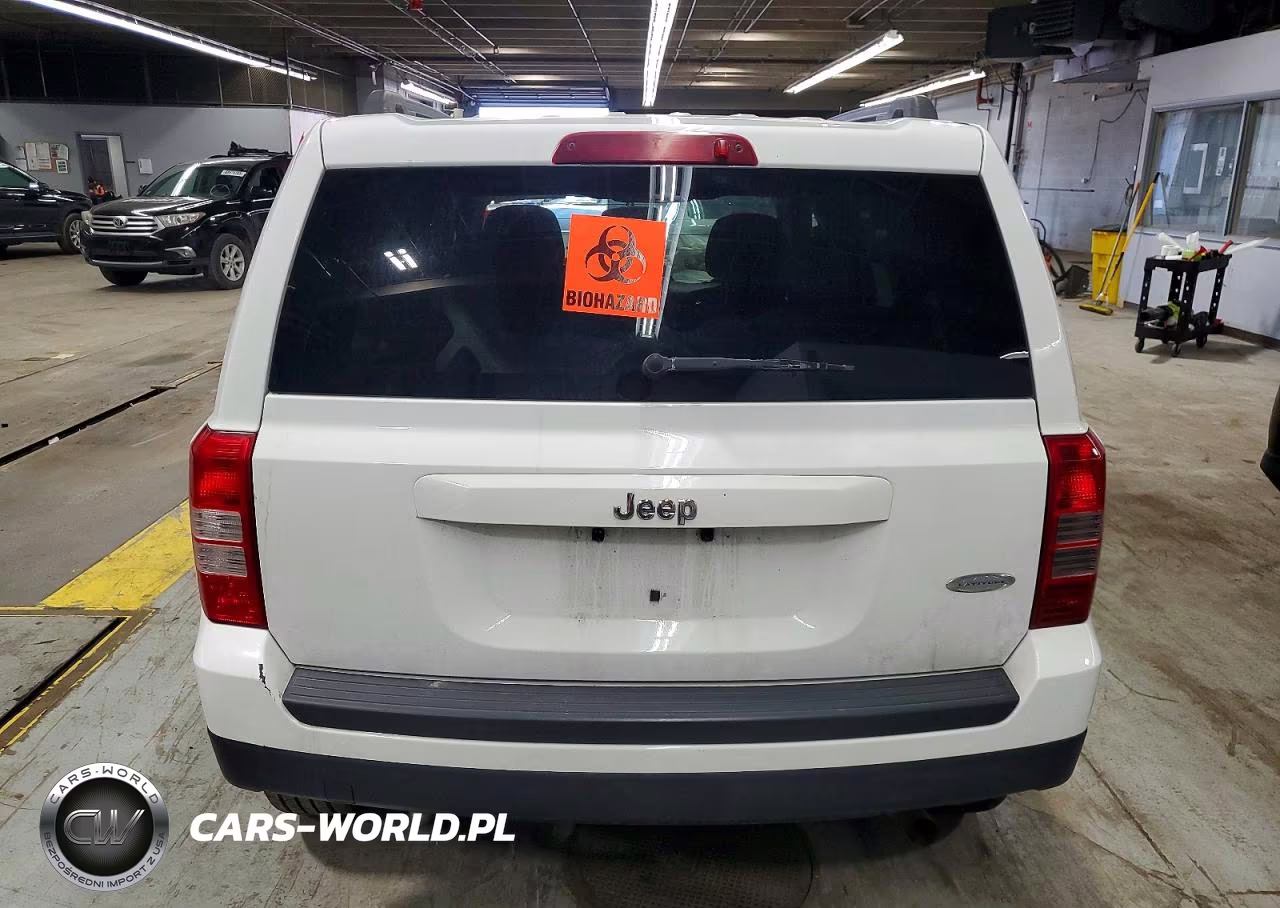 2014 Jeep Patriot Latitude VIN:1C4NJPFB7ED722215 - 6