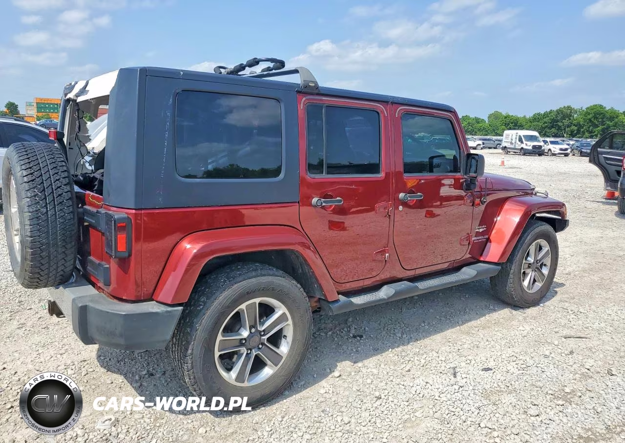 2009 Jeep Wrangler Unlimited Sahara VIN:1J4GA59179L767158 - 3