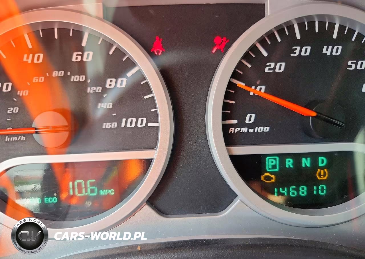 2009 Jeep Wrangler Unlimited Sahara VIN:1J4GA59179L767158 - 9