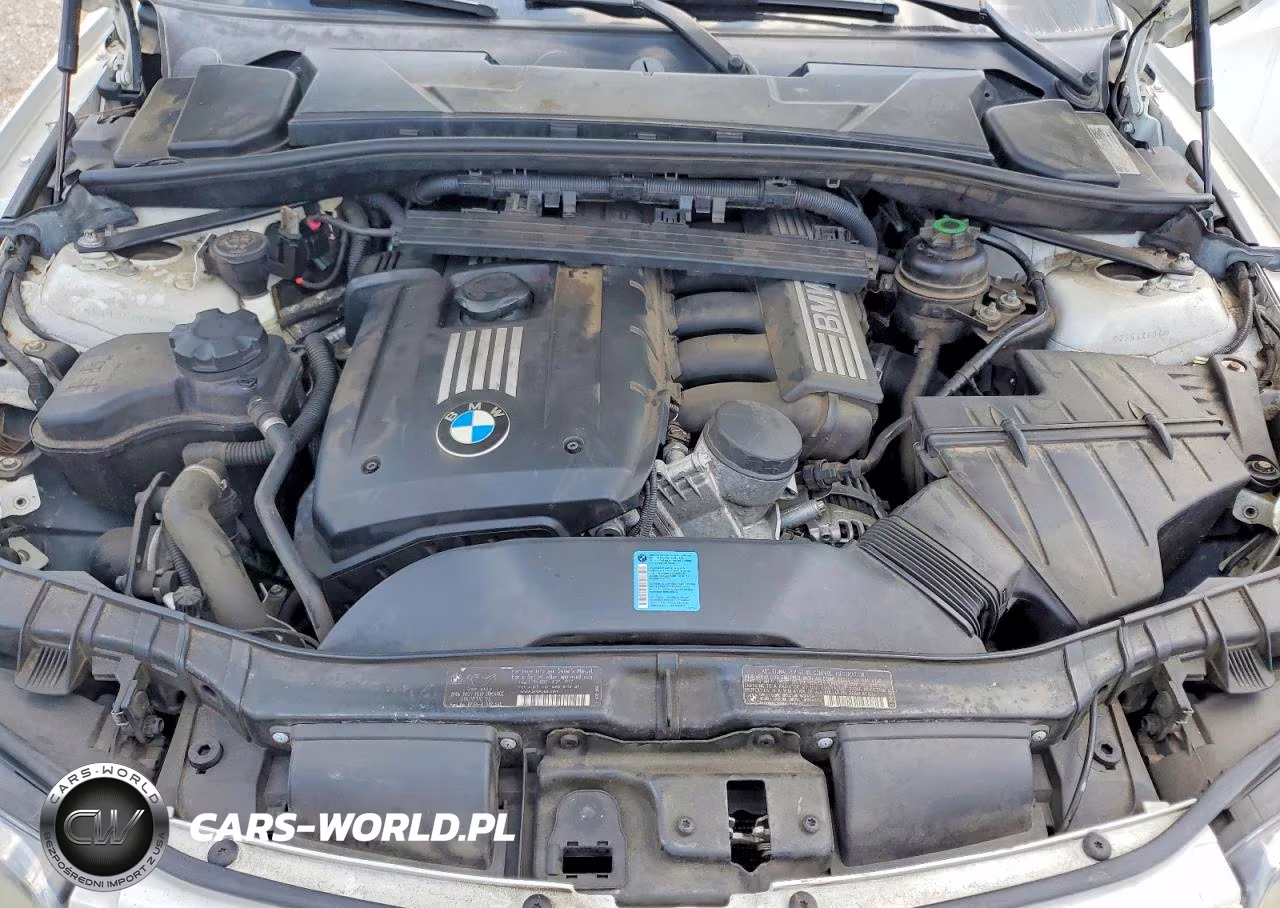 2011 BMW 128 I VIN:WBAUP9C55BVL90282 - 11