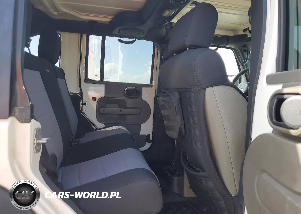 2007 Jeep Wrangler VIN:1J8GA69157L166865 - 10