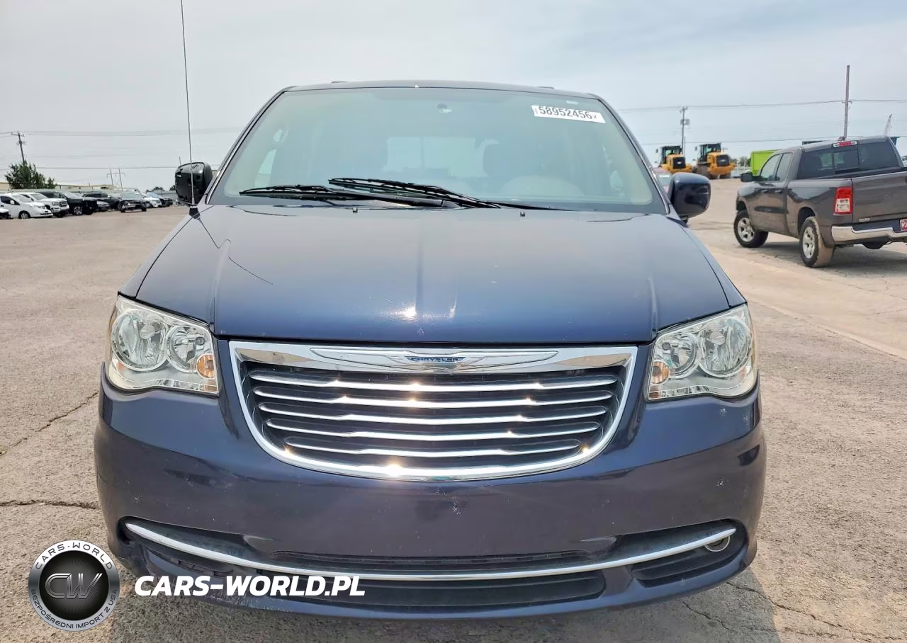 2012 Chrysler Town & Country Touring VIN:2C4RC1BG2CR233077 - 5