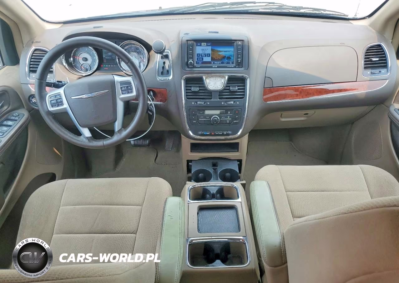 2012 Chrysler Town & Country Touring VIN:2C4RC1BG2CR233077 - 8