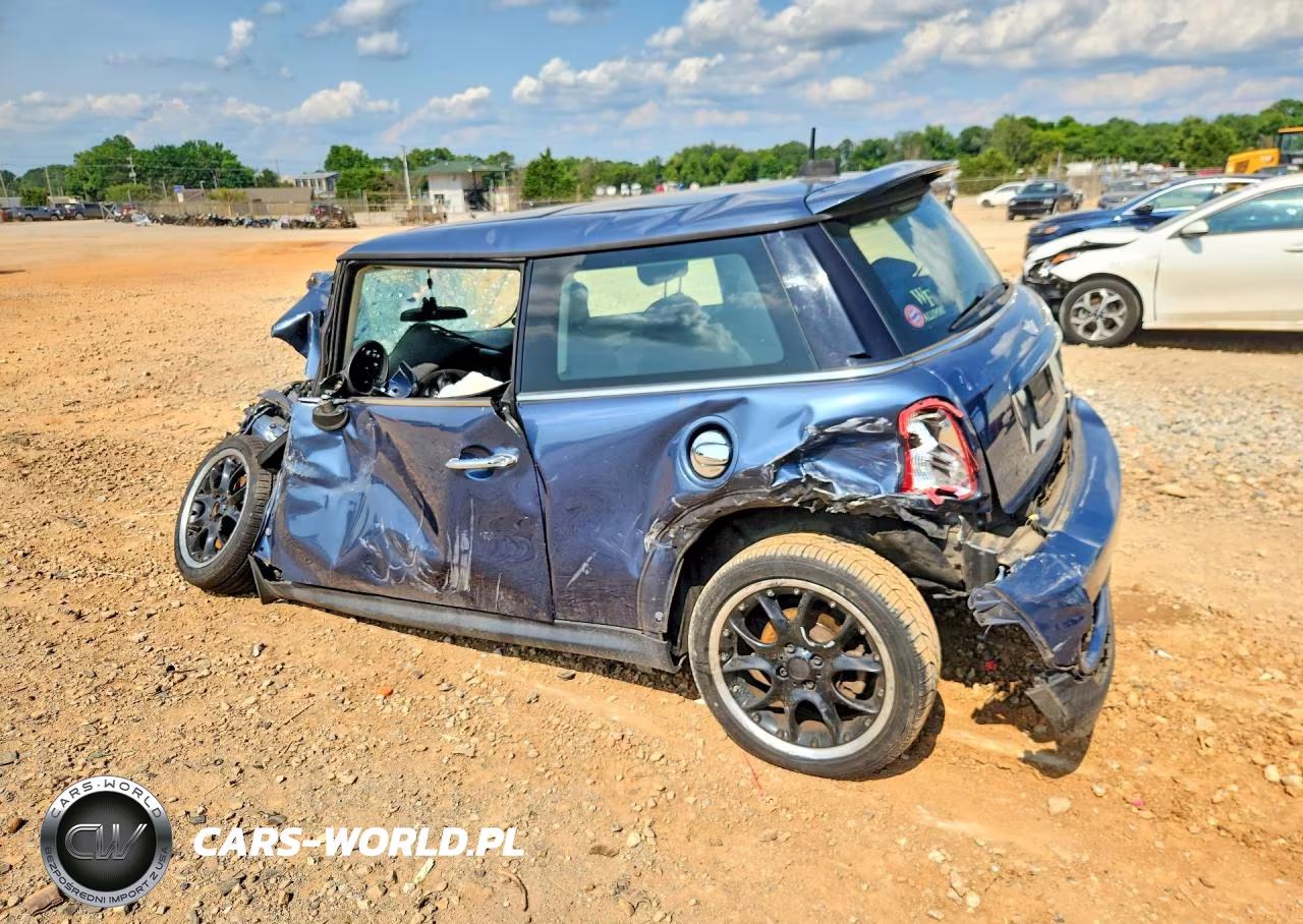 2011 Mini Cooper S VIN:WMWSV3C56BTY20388 - 2