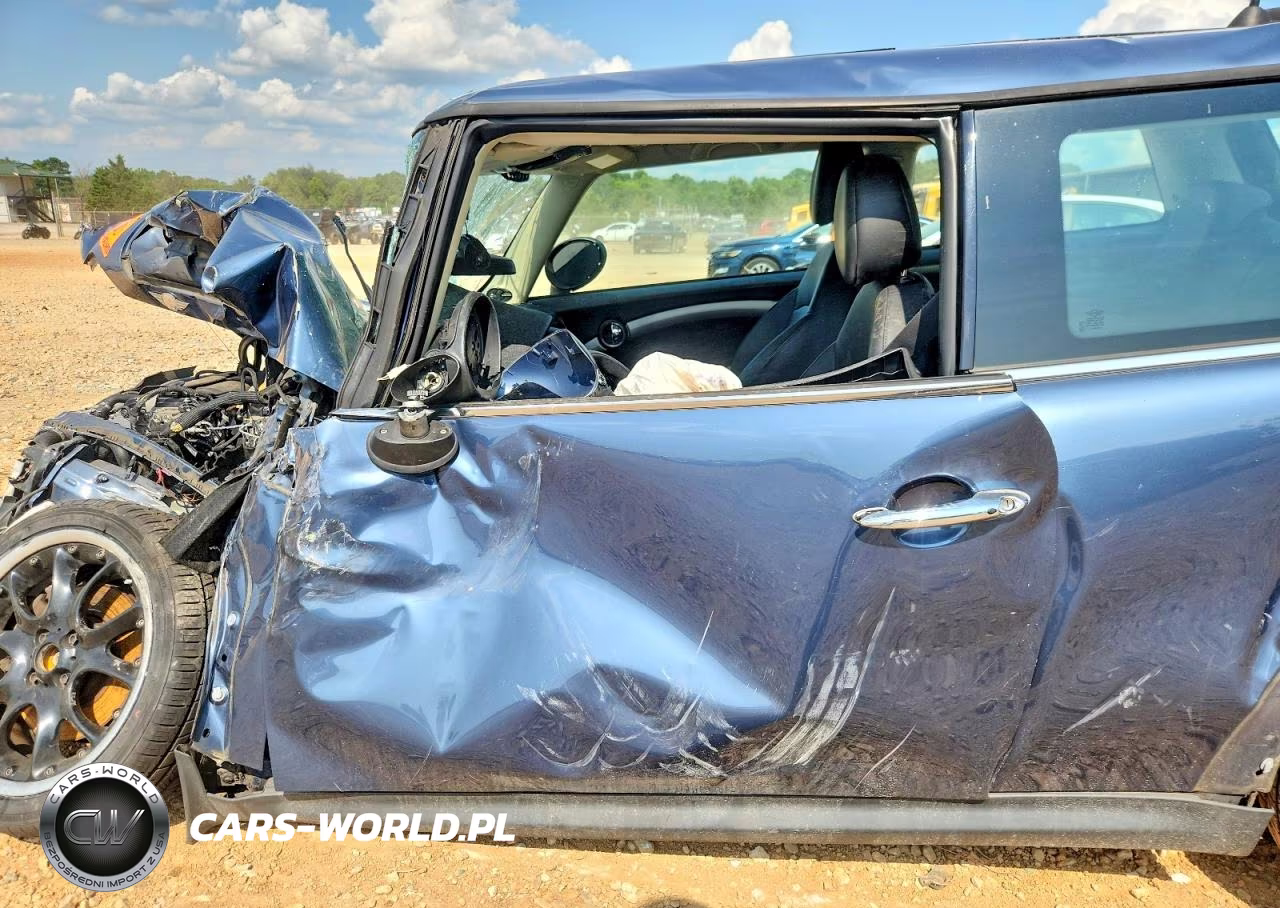 2011 Mini Cooper S VIN:WMWSV3C56BTY20388 - 7