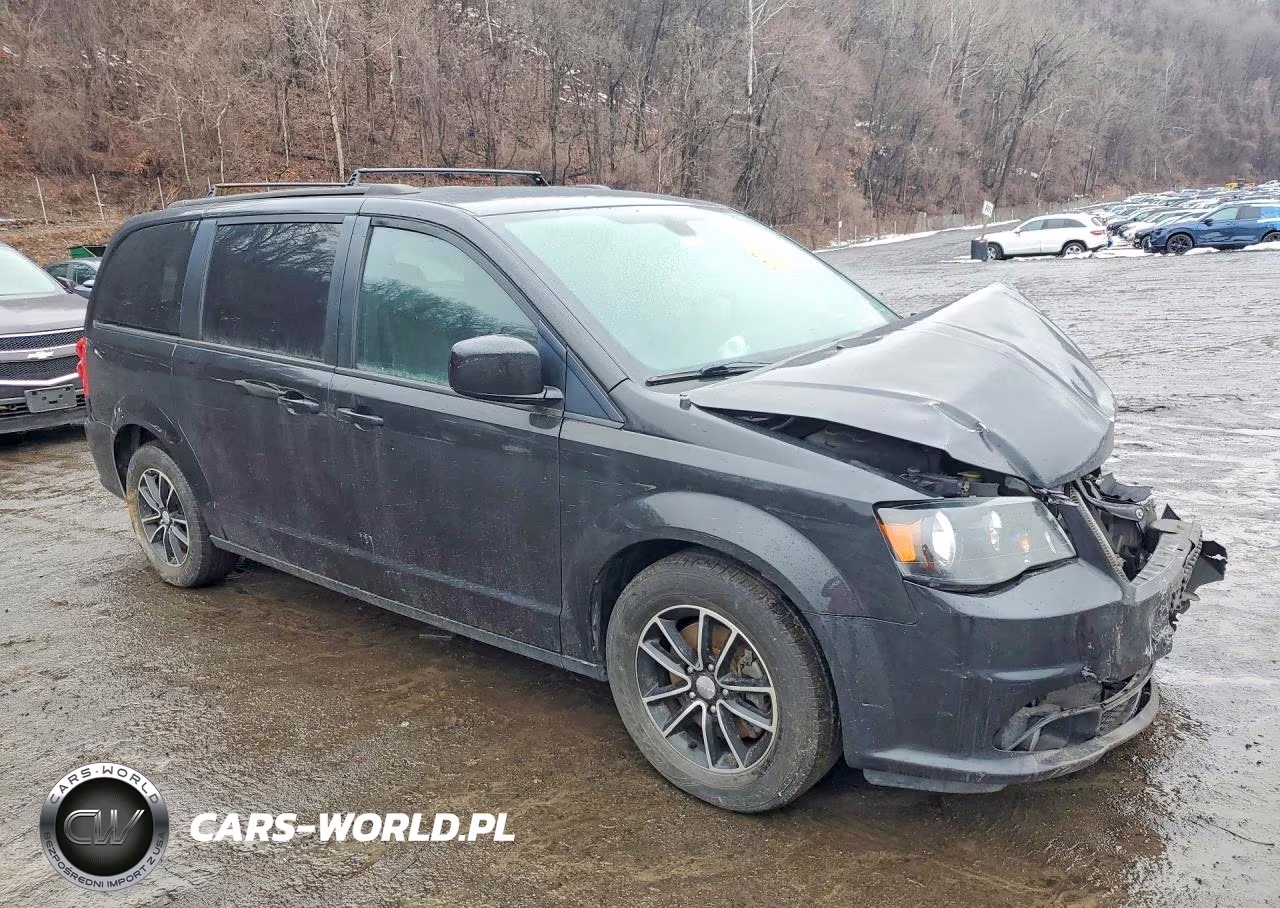 2019 Dodge Grand Caravan Gt VIN:2C4RDGEG0KR518354 - 4
