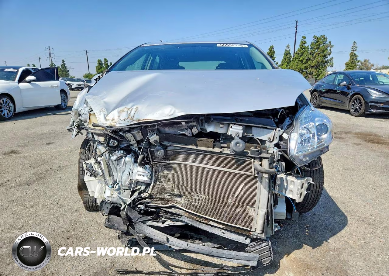2011 Toyota Prius Three VIN:JTDKN3DU5B5322096 - 5