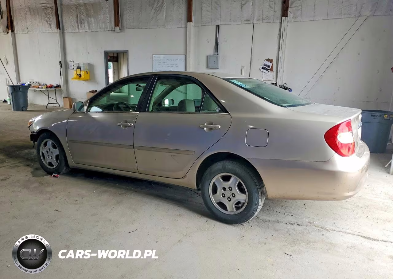 2003 Toyota Camry Le V6 VIN:4T1BF32K83U044845 - 2