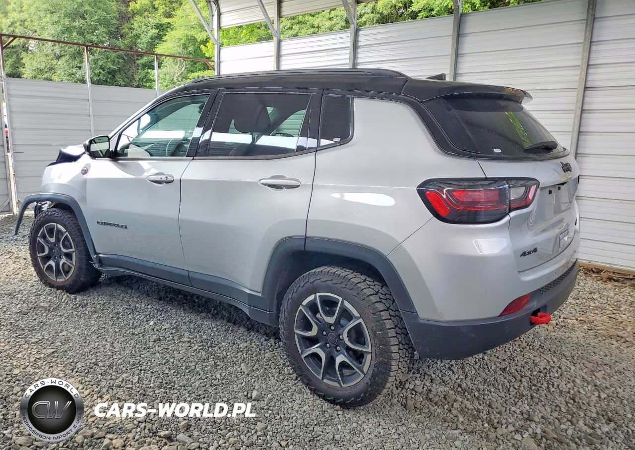 2025 Jeep Compass Trailhawk VIN:3C4NJDDN7ST626568 - 2