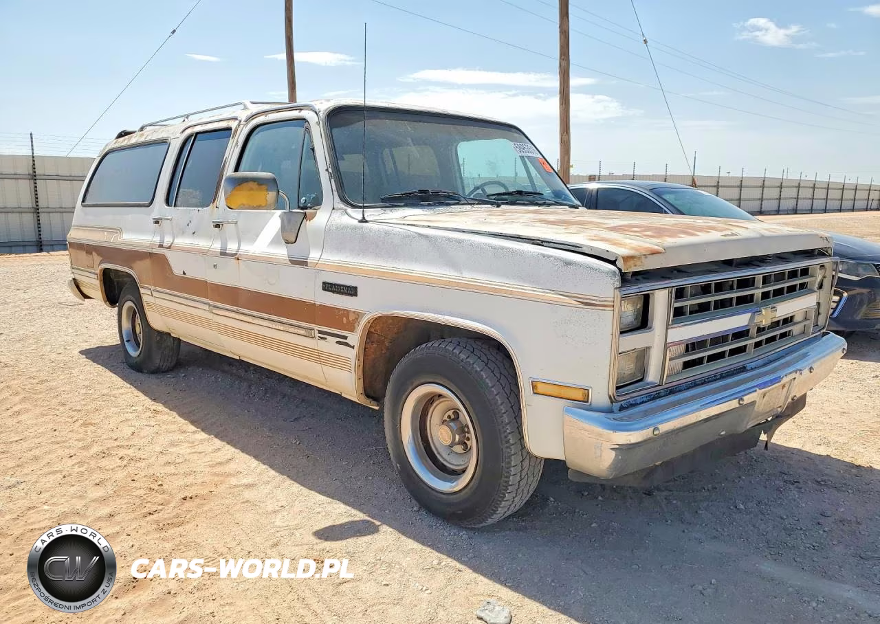 1988 Chevrolet Suburban VIN:1GCER16K4JF116701 - 4