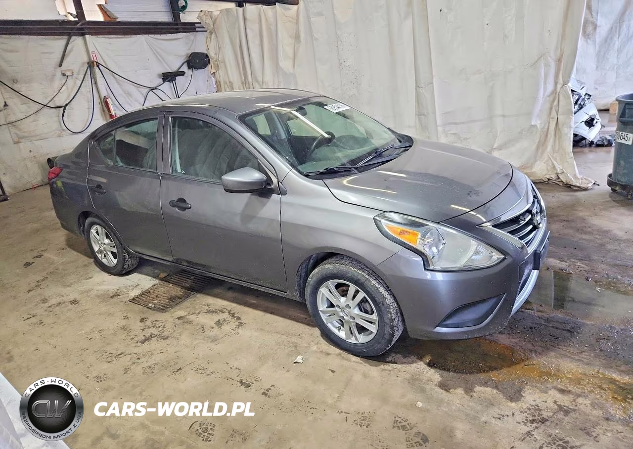 2016 Nissan Versa 1.6 S VIN:3N1CN7AP3GL828272 - 4