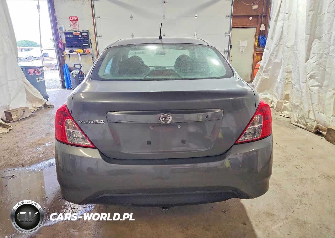 2016 Nissan Versa 1.6 S VIN:3N1CN7AP3GL828272 - 6
