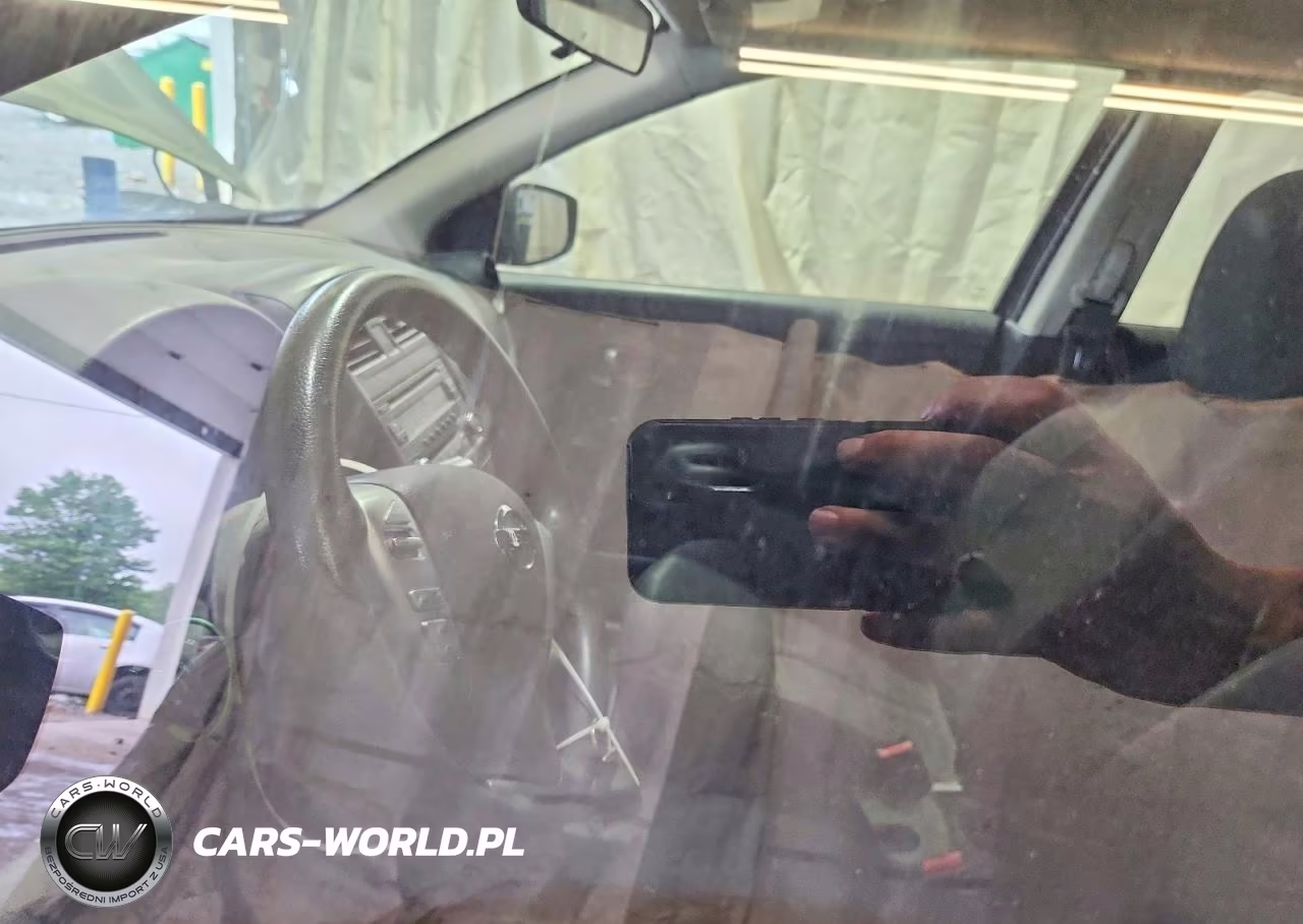 2016 Nissan Versa 1.6 S VIN:3N1CN7AP3GL828272 - 7
