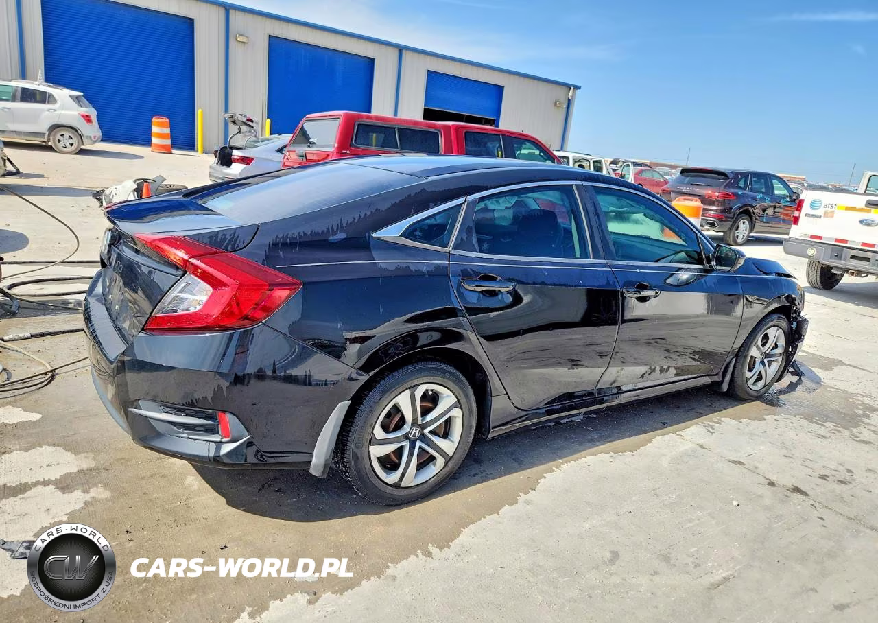 2018 Honda Civic Lx VIN:2HGFC2F53JH561470 - 3