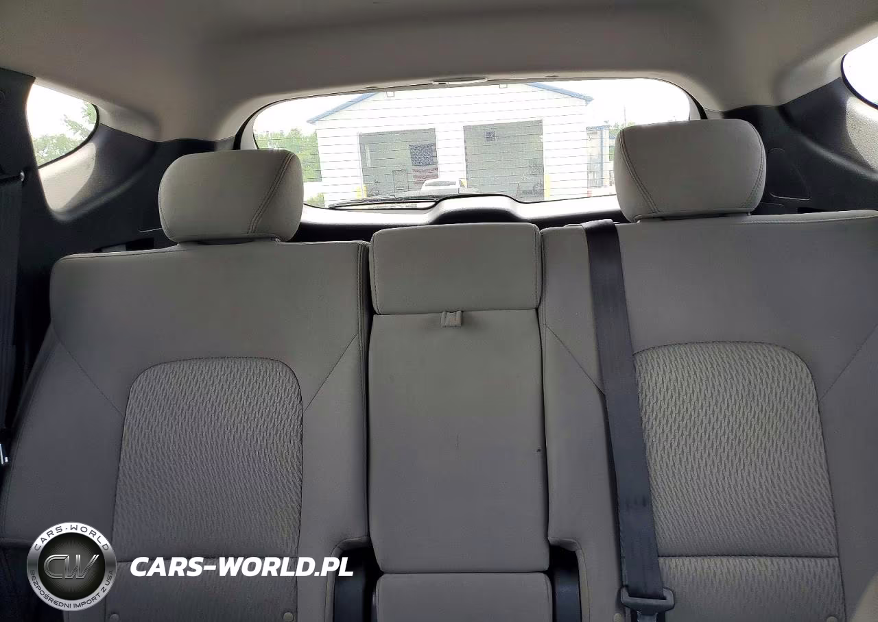 2017 Hyundai Santa Fe Sport VIN:5XYZT3LB1HG410874 - 10