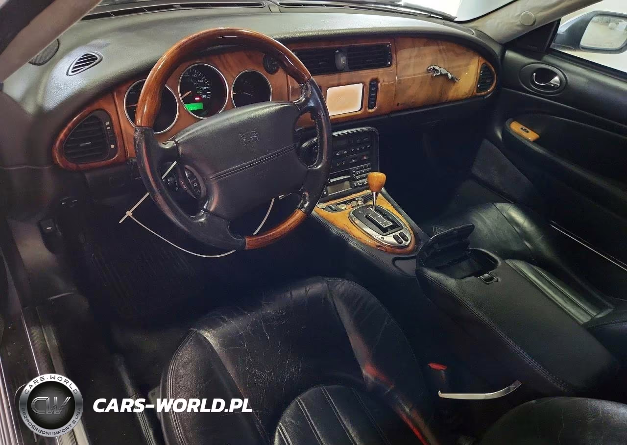 2005 Jaguar Xk8 VIN:SAJDA42C752A42338 - 8