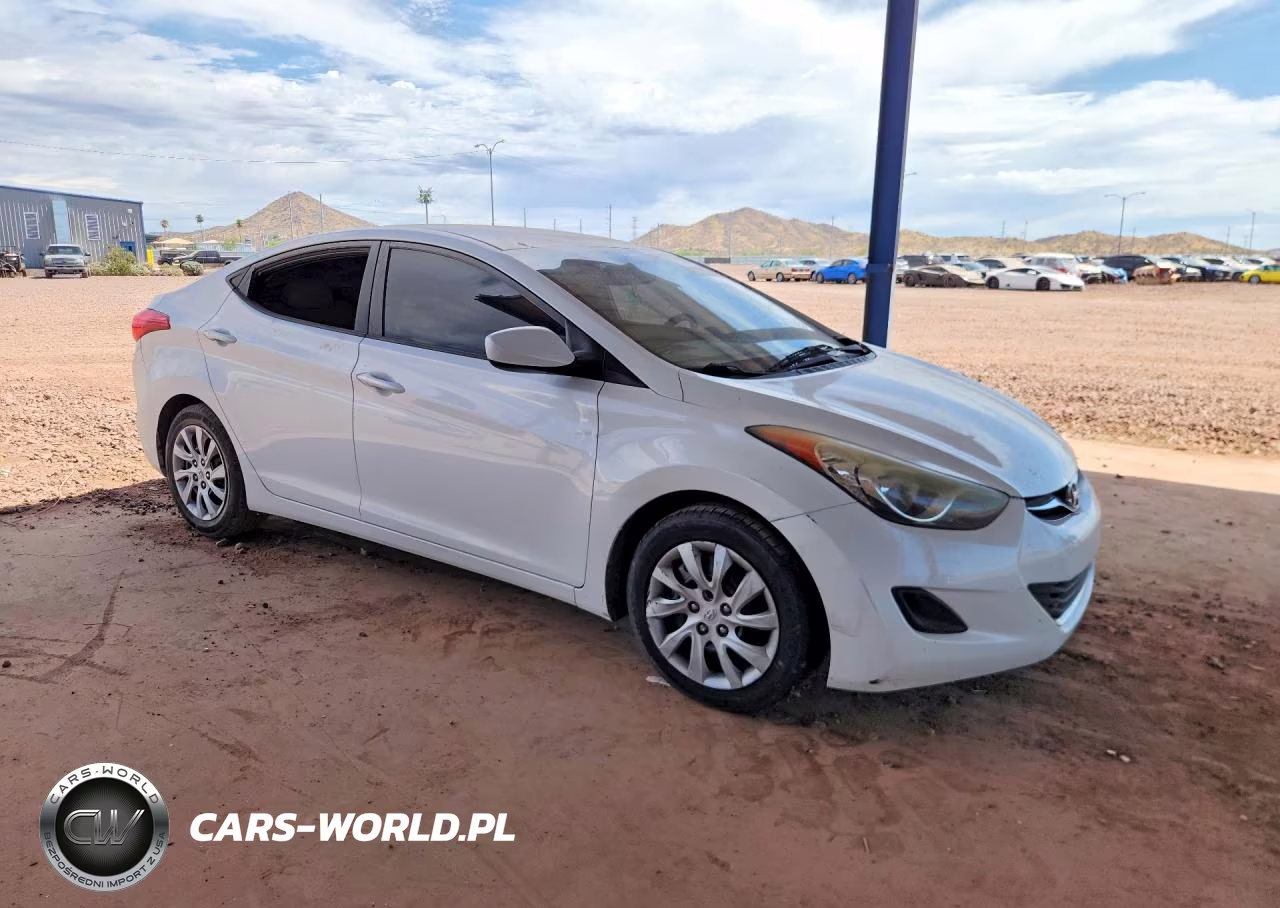 2012 Hyundai Elantra Gls VIN:5NPDH4AE1CH150959 - 4