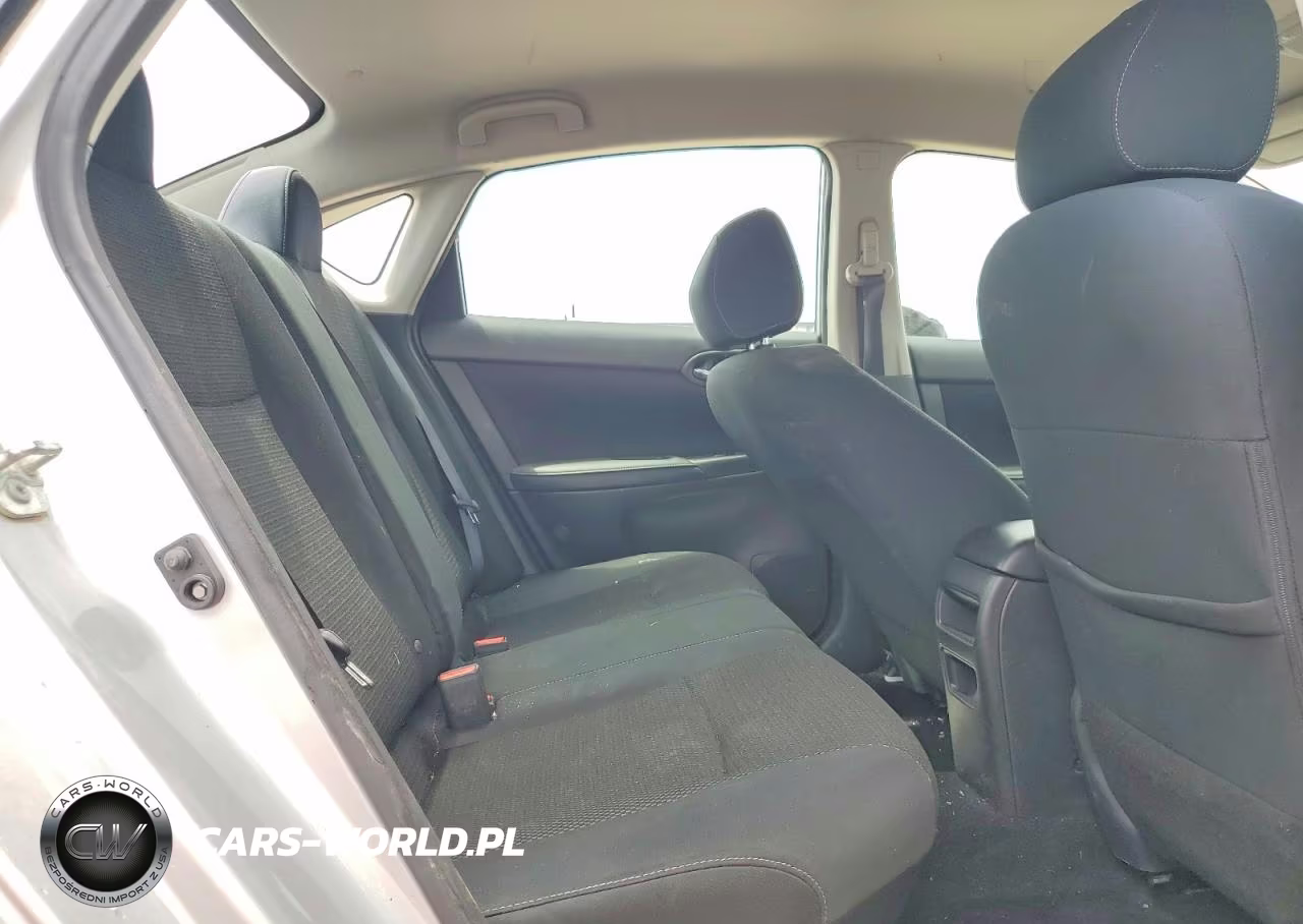 2019 Nissan Sentra S VIN:3N1AB7AP0KY310907 - 10
