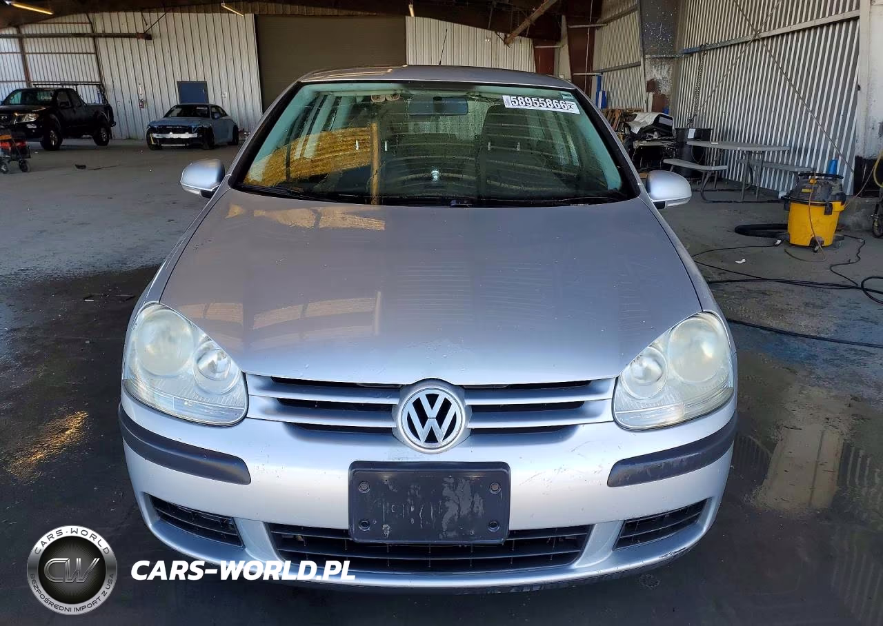 2008 Volkswagen Rabbit VIN:WVWBB71K38W270781 - 5