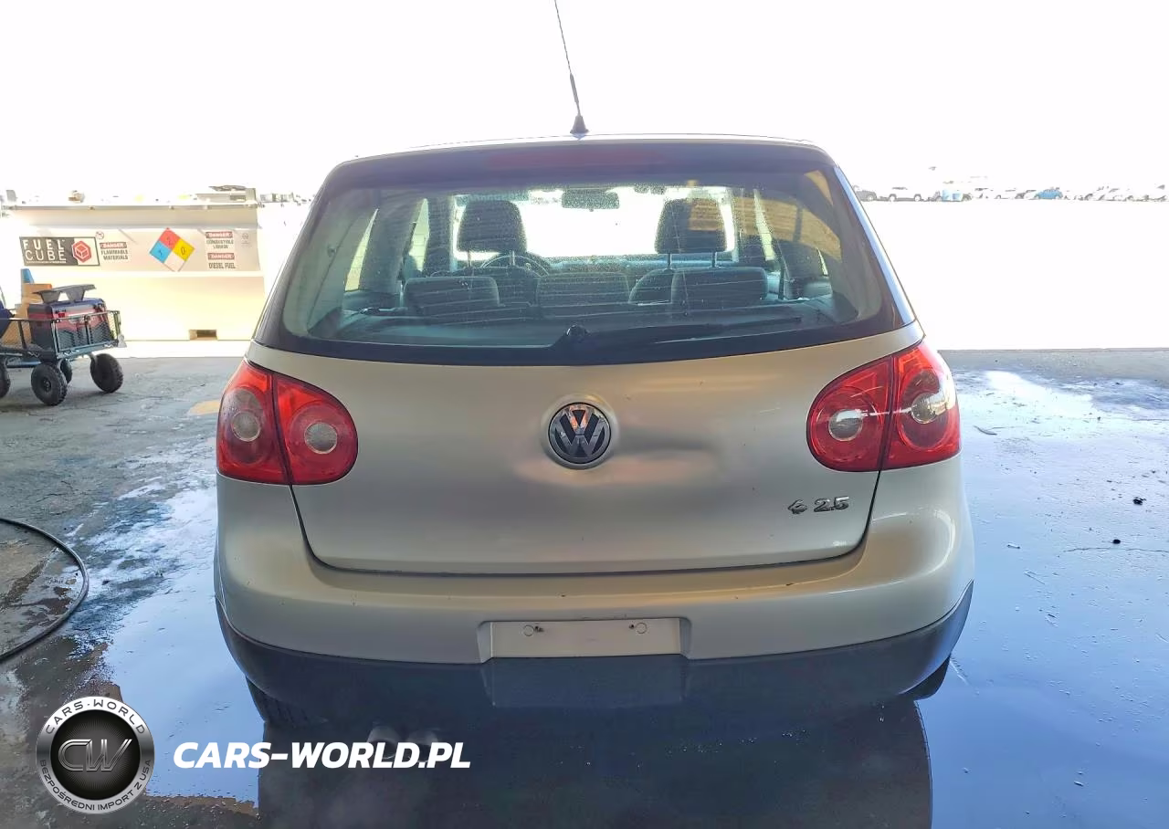 2008 Volkswagen Rabbit VIN:WVWBB71K38W270781 - 6