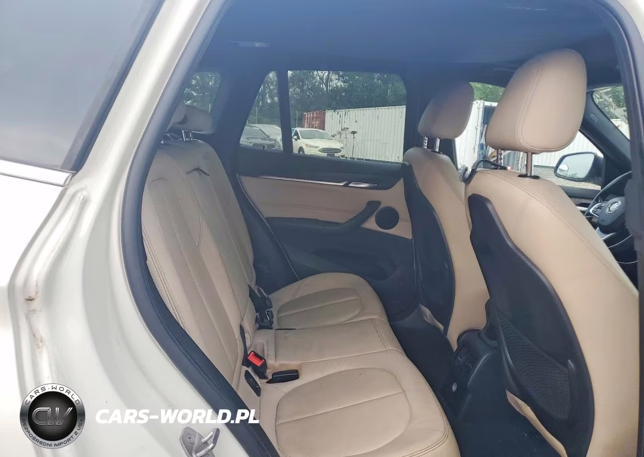 2016 BMW X1 xDrive28I VIN:WBXHT3Z32G4A48942 - 11