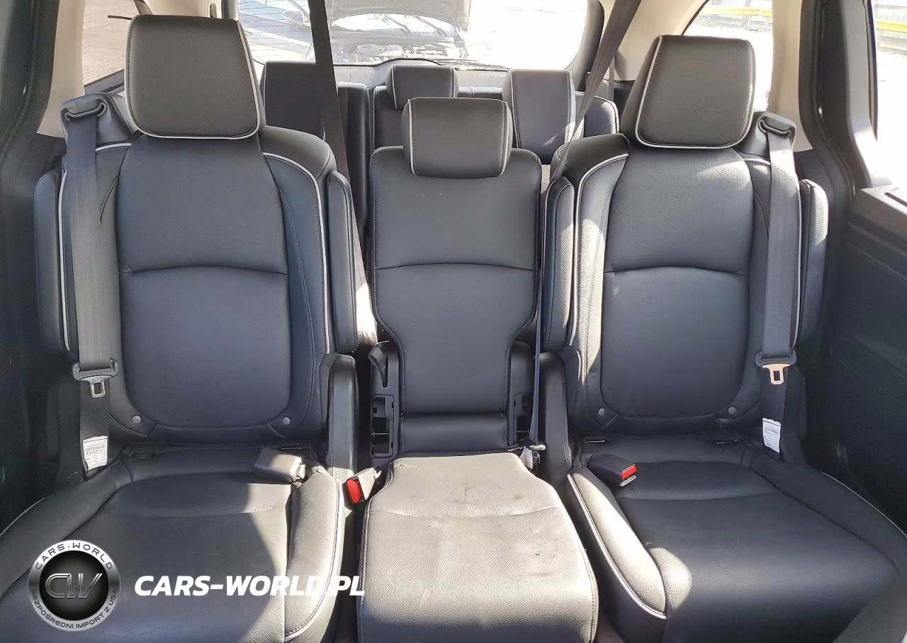 2025 Honda Odyssey Touring VIN:5FNRL6H83SB025555 - 10