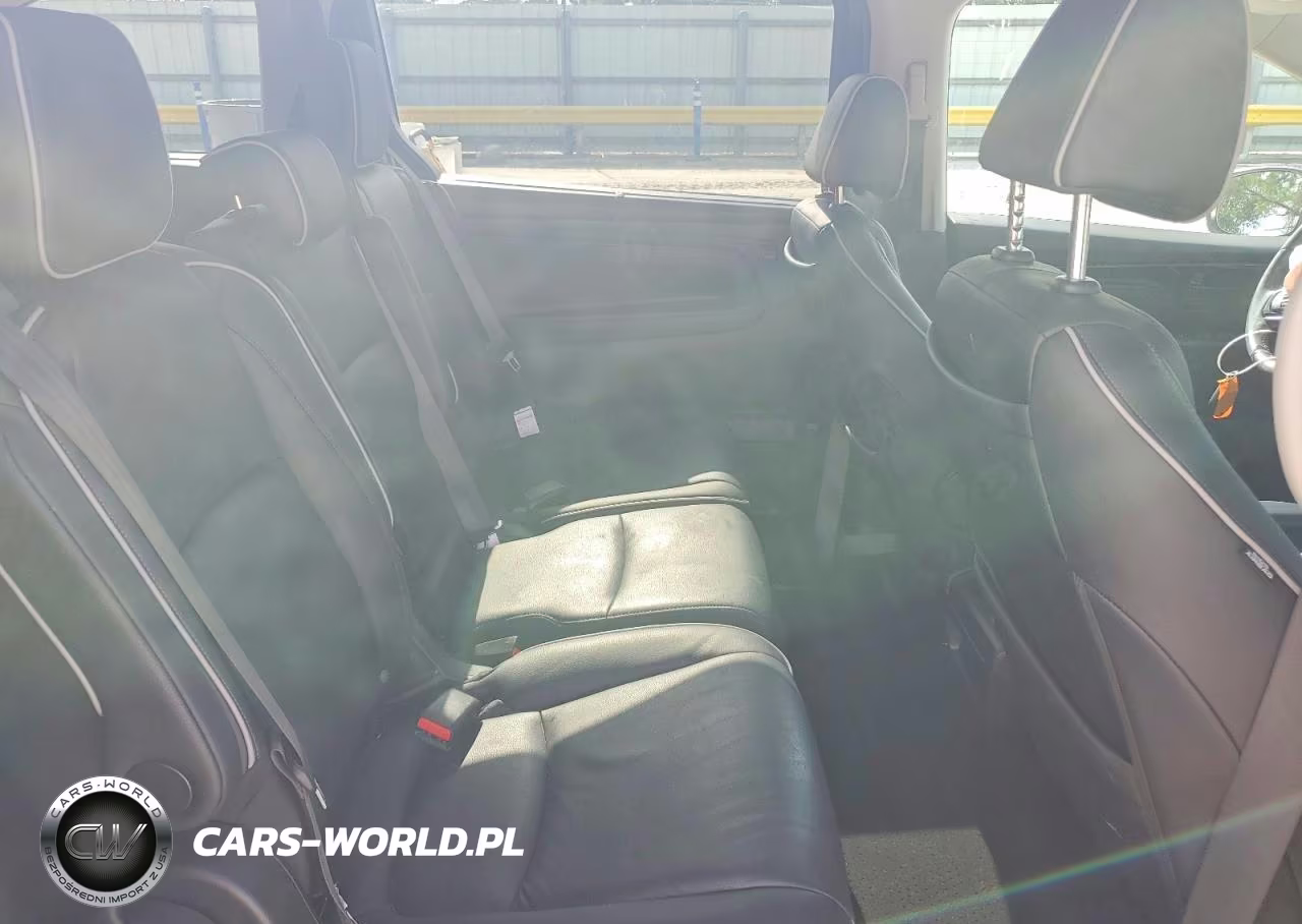 2025 Honda Odyssey Touring VIN:5FNRL6H83SB025555 - 11