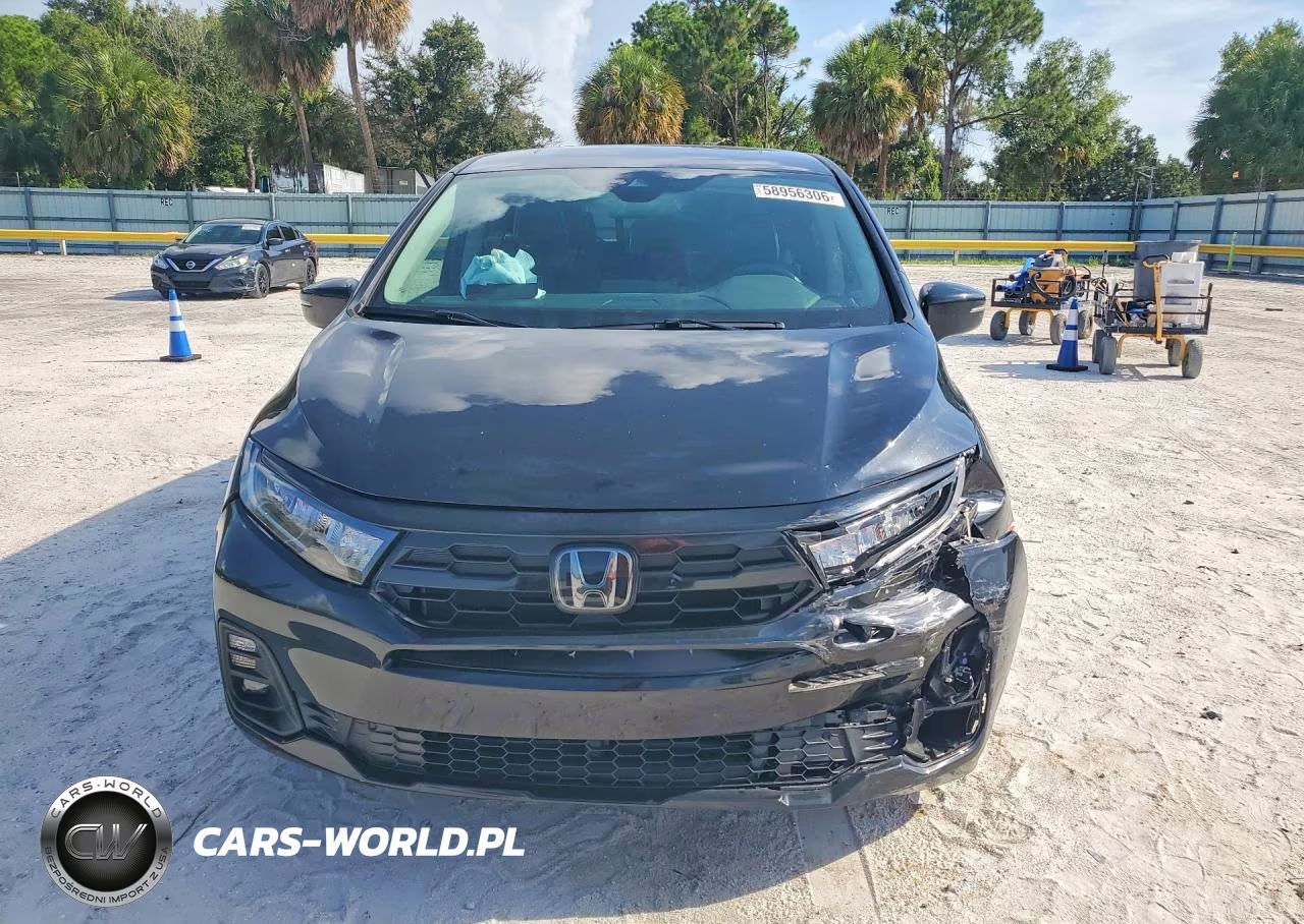 2025 Honda Odyssey Touring VIN:5FNRL6H83SB025555 - 5