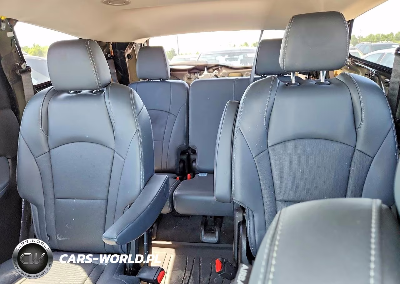 2019 Buick Enclave Essence VIN:5GAERBKW3KJ149011 - 10