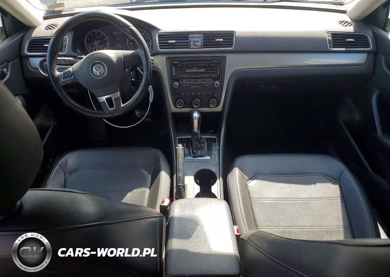 2015 Volkswagen Passat 1.8T Wolfsburg Edition VIN:1VWAT7A34FC101379 - 8