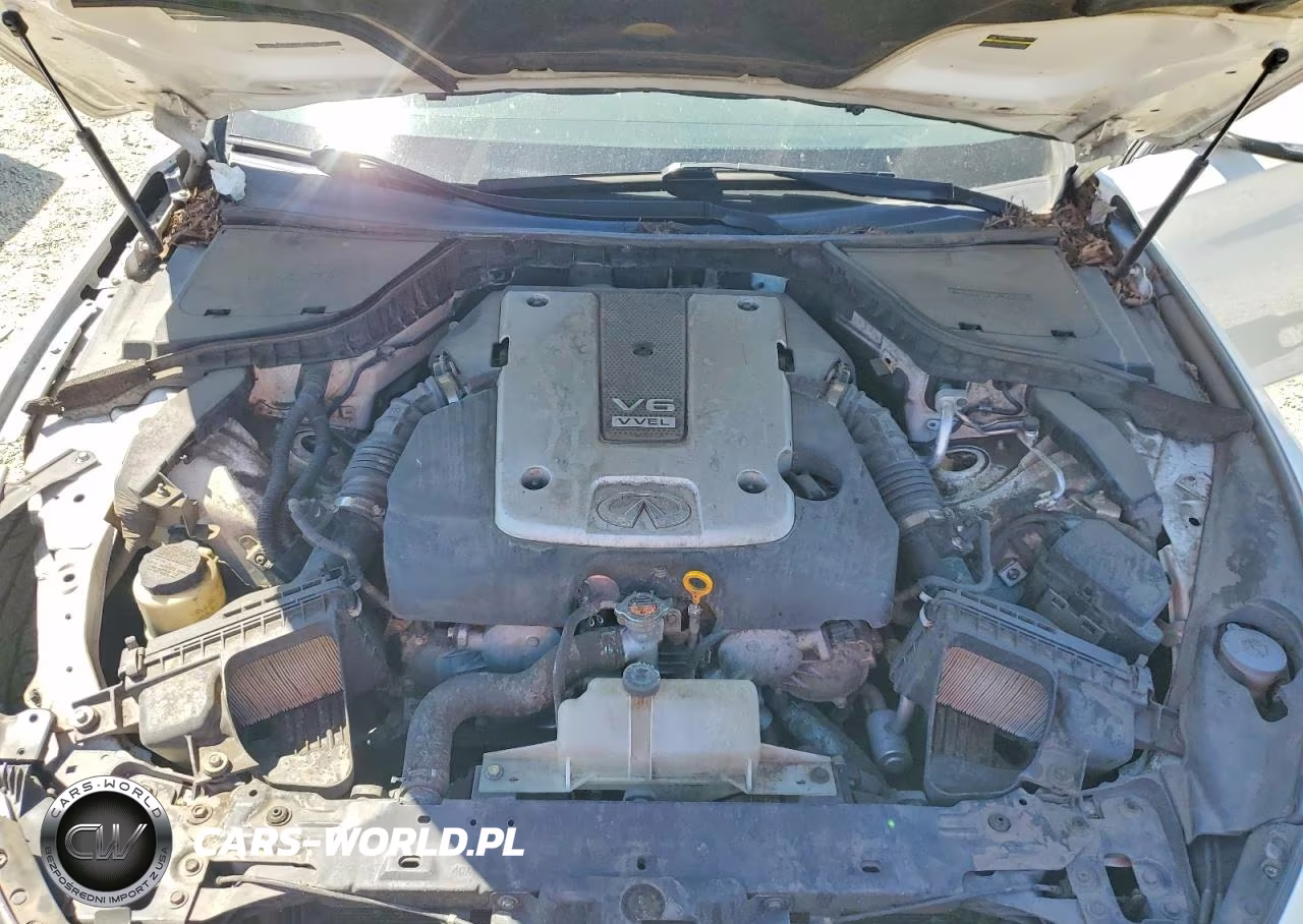2015 Infiniti Q50 Premium VIN:JN1BV7AP6FM345231 - 11