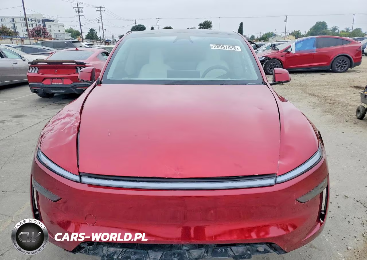 2026 Tesla Model Y Long Range Launch Series-Premium All-Wheel Drive VIN:7SAYGDEE8TF431706 - 5