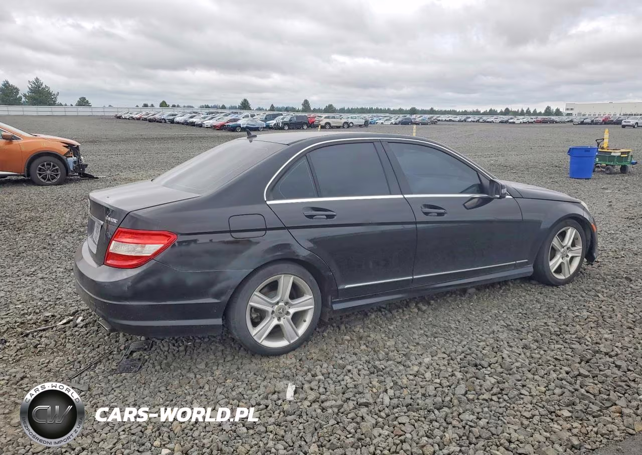 2011 Mercedes-Benz C 300 4Matic VIN:WDDGF8BB9BR184059 - 3