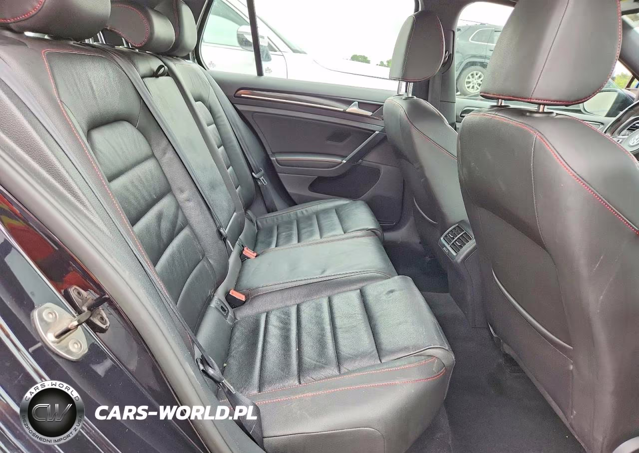 2015 Volkswagen Gti VIN:3VW5T7AU4FM015823 - 10