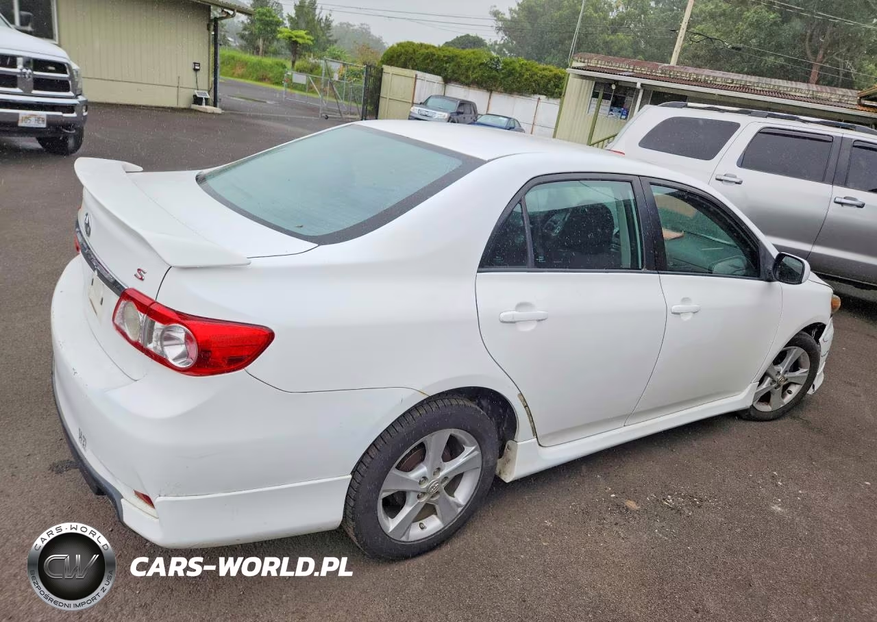 2011 Toyota Corolla S VIN:2T1BU4EEXBC639973 - 3