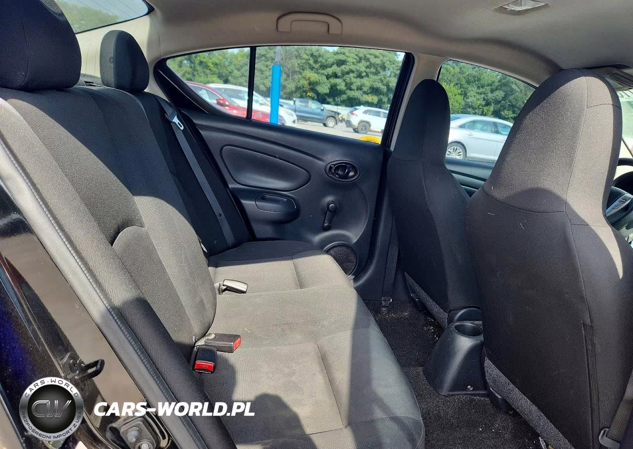 2016 Nissan Versa 1.6 S Plus VIN:3N1CN7AP5GL871527 - 10