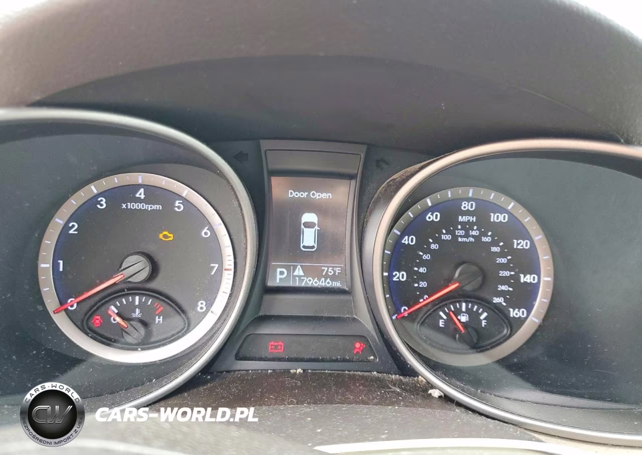 2016 Hyundai Santa Fe Se VIN:KM8SMDHF4GU139110 - 9