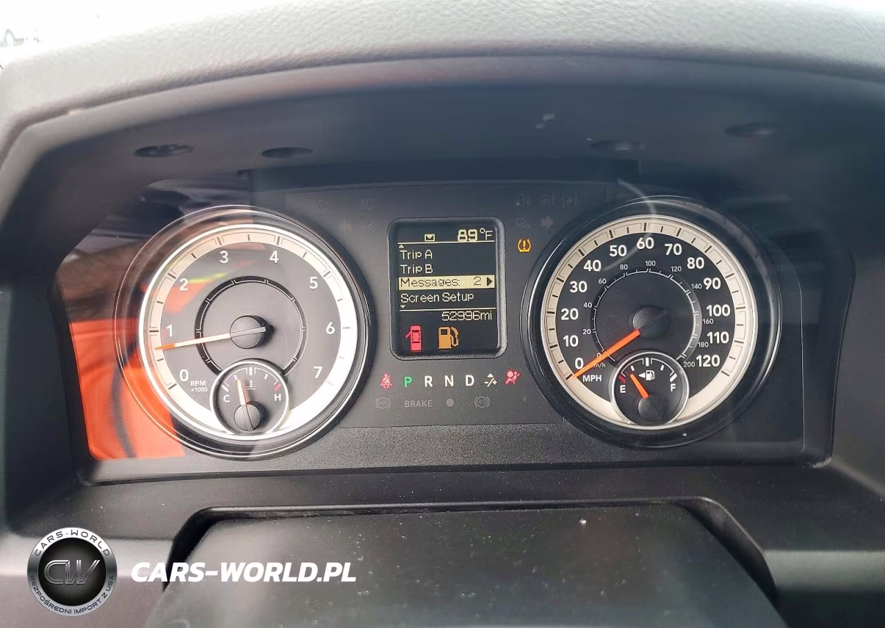 2019 Ram 1500 Classic Tradesman VIN:1C6RR6FG8KS581508 - 9