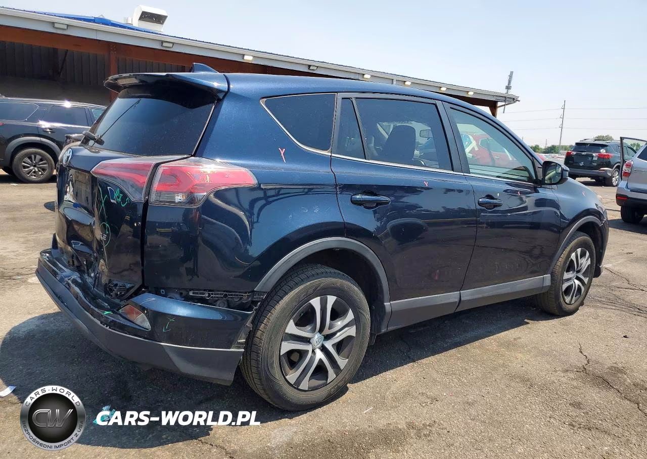 2017 Toyota Rav4 Le VIN:JTMZFREV0HJ717695 - 3