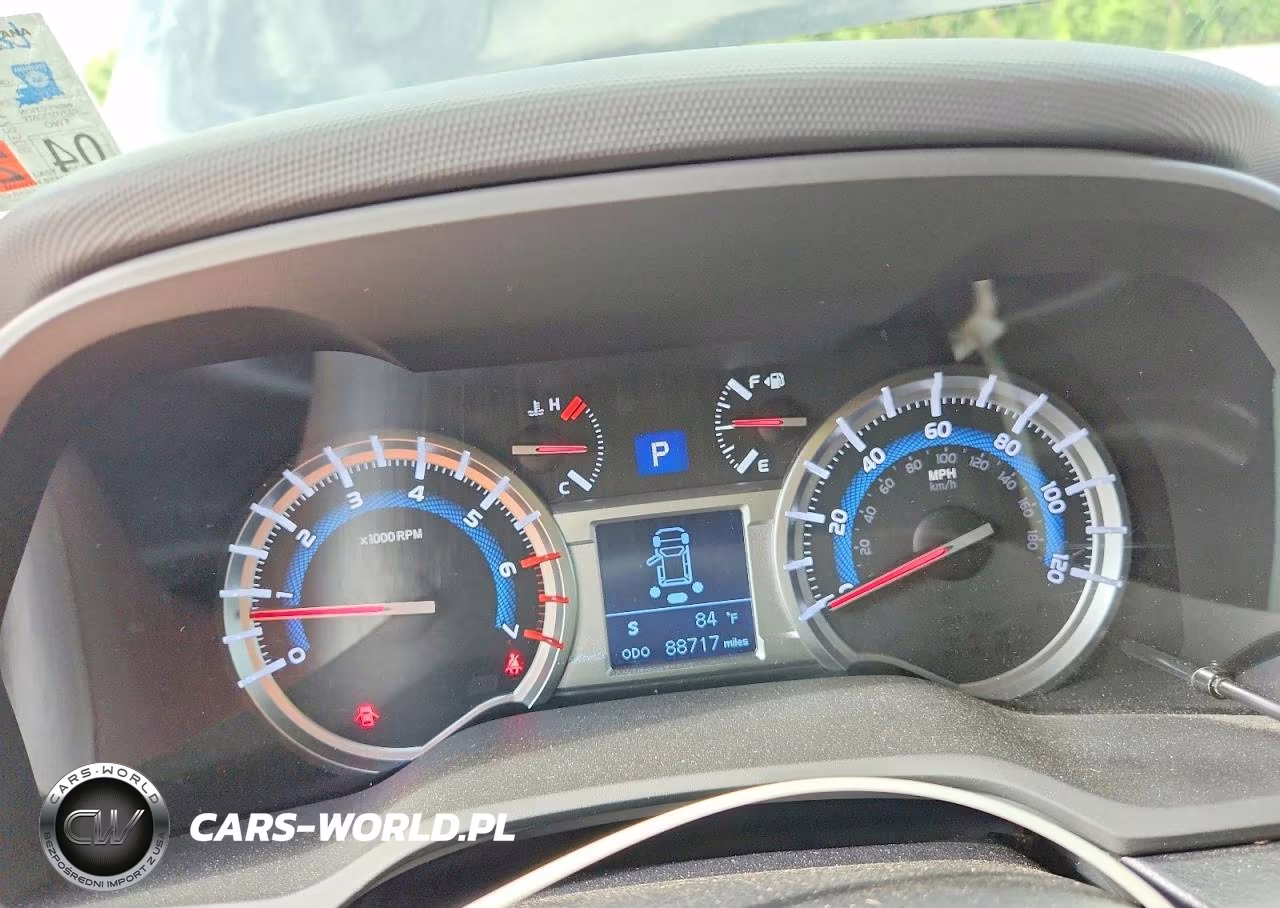 2015 Toyota 4Runner Limited VIN:JTEBU5JR1F5268294 - 9