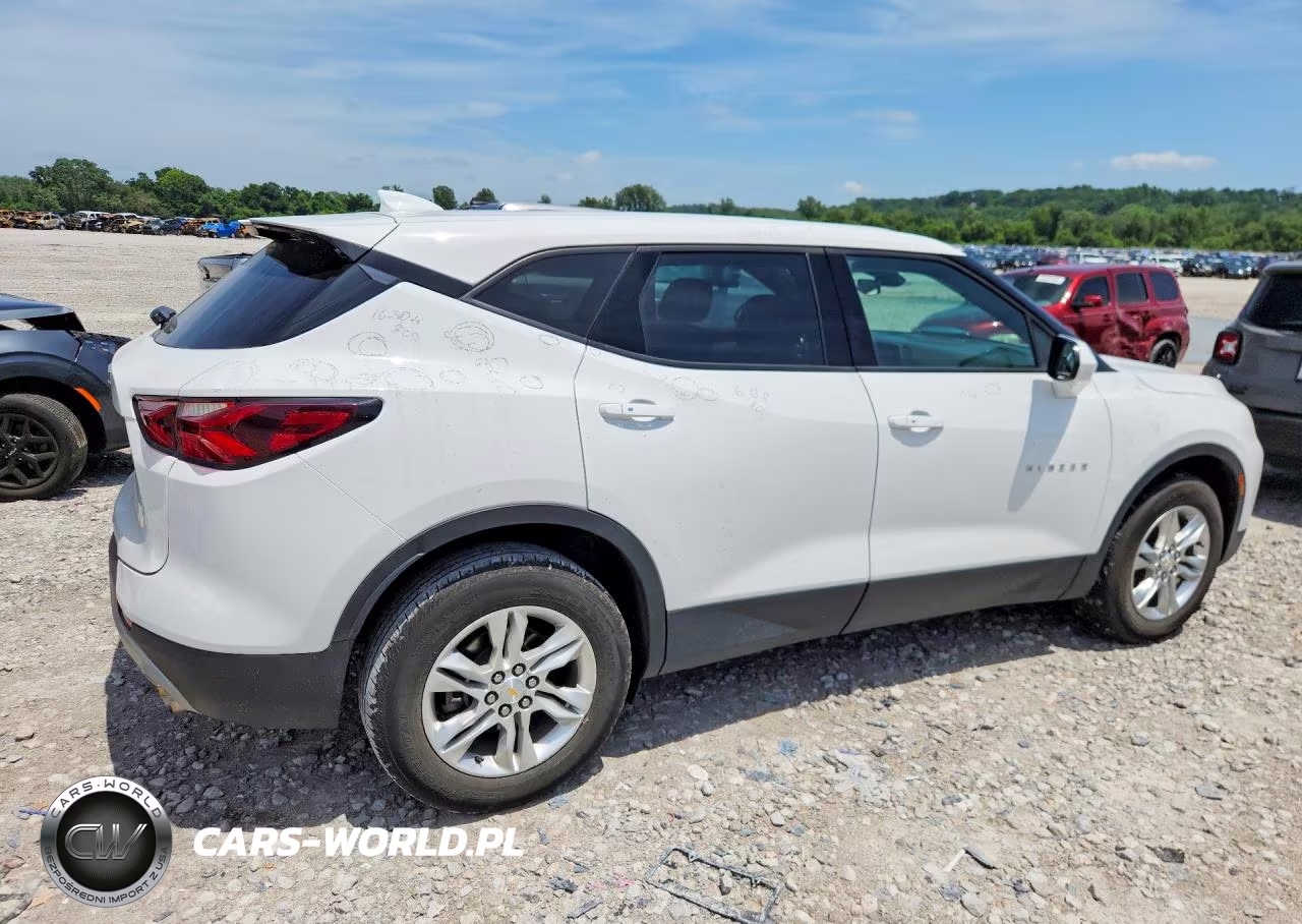 2021 Chevrolet Blazer 2Lt VIN:3GNKBCRS3MS574154 - 3