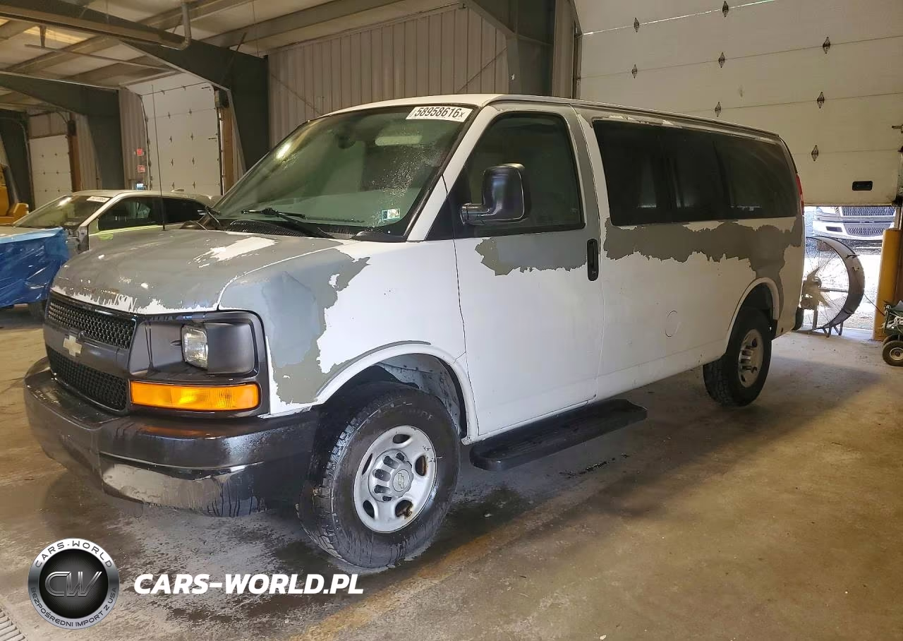 2010 Chevrolet Express G2500 Ls