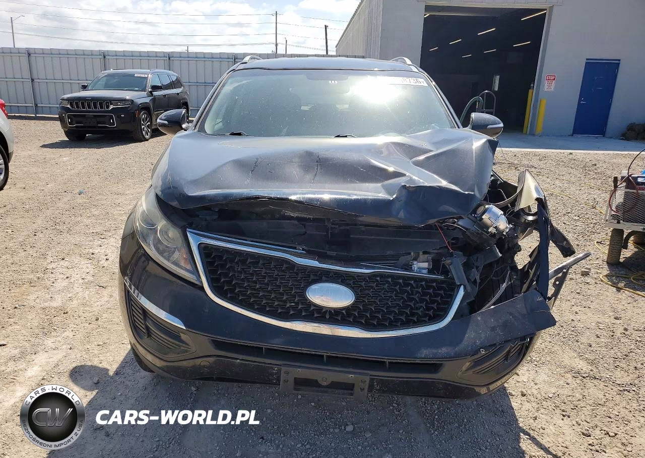 2014 Kia Sportage Lx VIN:KNDPBCAC2E7579509 - 5