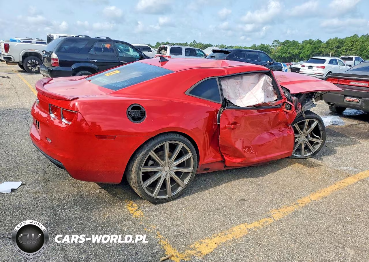 2011 Chevrolet Camaro Ls VIN:2G1FE1ED2B9152389 - 3