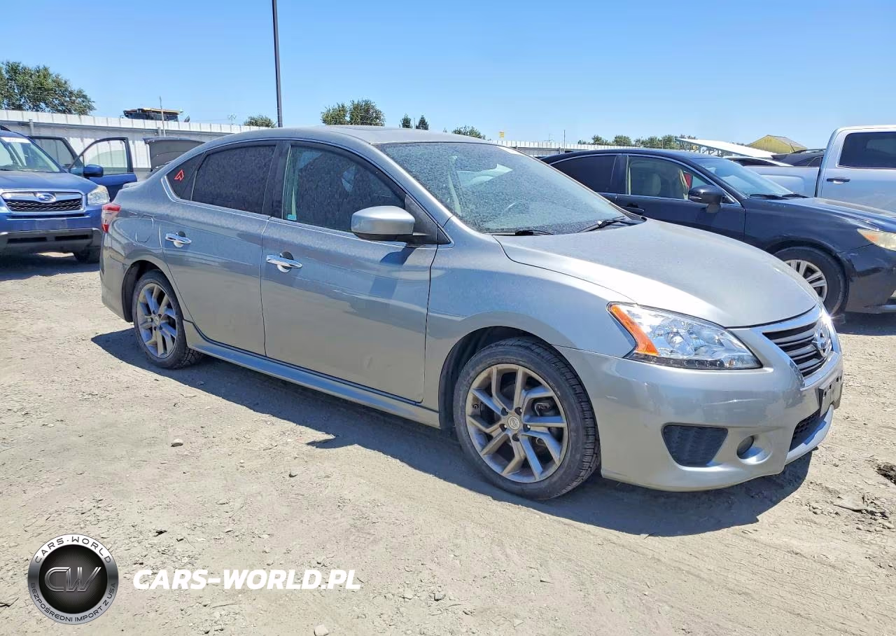 2014 Nissan Sentra Sr VIN:3N1AB7AP4EL636033 - 4
